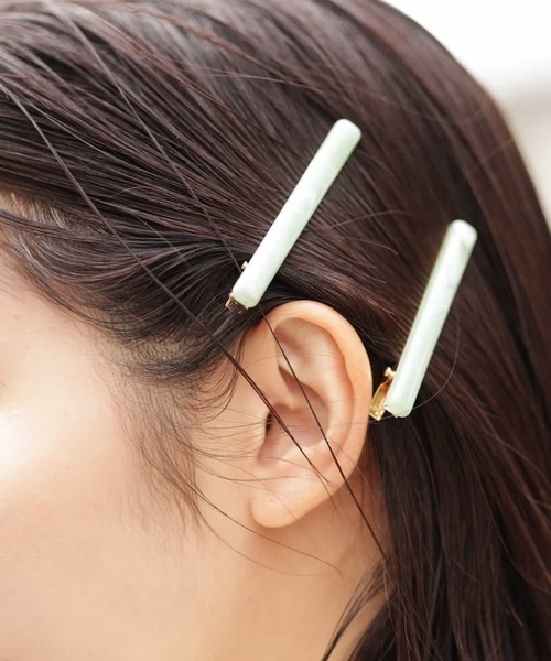 a.v.v（アーヴェヴェ）の「【2ピースSET】淡色マーブルバレッタ（バレッタ/ヘアクリップ・レディース・ミント/クリーム/ライトピンク・38）」の3枚目の写真