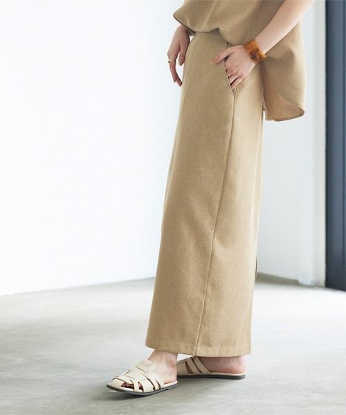 titivate(ティティベイト)の「リネンライクフロントタックロングタイトスカート(スカート・レディース・ブラック/ライトブラウン/ブルー系その他/ライトカーキ・S/M/L)」の2枚目の写真