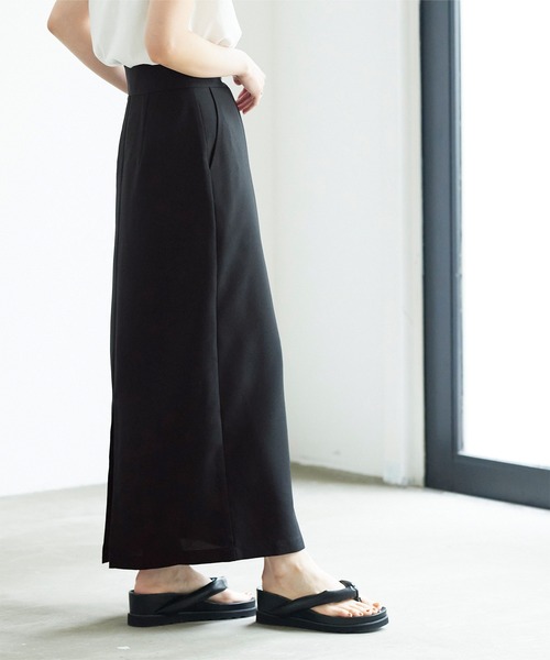 titivate(ティティベイト)の「リネンライクフロントタックロングタイトスカート(スカート・レディース・ブラック/ライトブラウン/ブルー系その他/ライトカーキ・S/M/L)」の10枚目の写真