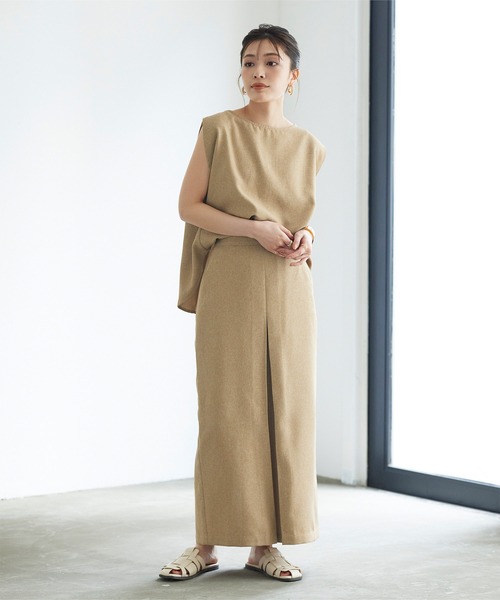 titivate(ティティベイト)の「リネンライクフロントタックロングタイトスカート(スカート・レディース・ブラック/ライトブラウン/ブルー系その他/ライトカーキ・S/M/L)」の11枚目の写真