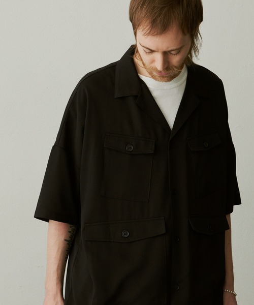 UNSELDs（アンセルズ）の「【UNSELDs アンセルズ】ドロップショルダーS/Sミリタリーシャツ（シャツ/ブラウス・メンズ・ダークグリーン/イエロー/ブラック・M/L）」の6枚目の写真