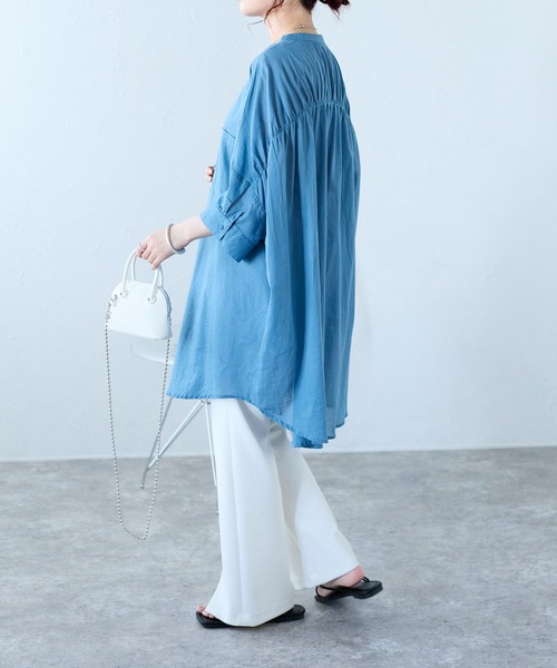 Fizz（フィズ）の「コットンボイルギャザーヨークブラウス（シャツ/ブラウス・レディース・ホワイト/ダークブルー/グレイッシュベージュ/チャコール/パープル/ブルー/ラベンダー/ライトカーキ/ブラック・M）」の6枚目の写真