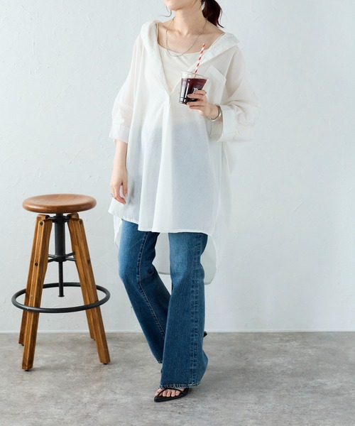 Fizz（フィズ）の「コットンボイルギャザーヨークブラウス（シャツ/ブラウス・レディース・ホワイト/ダークブルー/グレイッシュベージュ/チャコール/パープル/ブルー/ラベンダー/ライトカーキ/ブラック・M）」の19枚目の写真