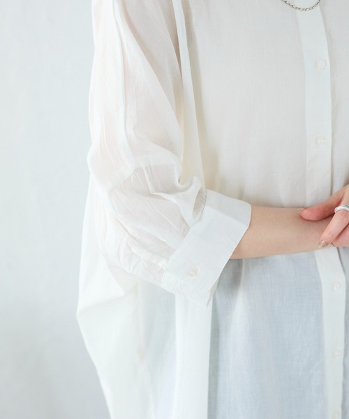 Fizz（フィズ）の「コットンボイルギャザーヨークブラウス（シャツ/ブラウス・レディース・ホワイト/ダークブルー/グレイッシュベージュ/チャコール/パープル/ブルー/ラベンダー/ライトカーキ/ブラック・M）」の15枚目の写真