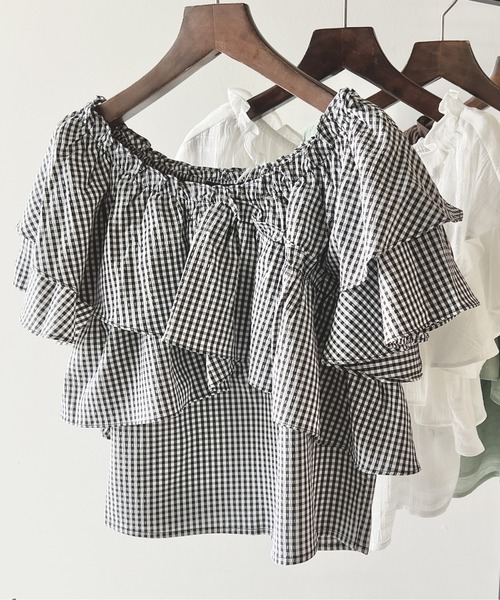 one way（ワンウェイ）の「シャーリングクロスブラウス（シャツ/ブラウス・レディース・ホワイト/ブラック/ライトグリーン/ライトブラウン・FREE）」の3枚目の写真