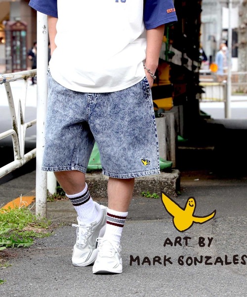 (What it isNt)ART BY MARKGONZALES(ワットイットイズント)の「【(What it isNt)ART BY MARKGONZALES】デニムショーツ(その他パンツ・メンズ・ダークインディゴブルー/オフホワイト/ライトインディゴブルー・M/L/XL)」の1枚目の写真