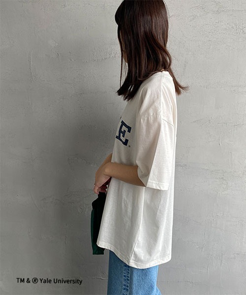 JEANS FACTORY （ジーンズファクトリー）の「[YALE/イェール] 別注 カレッジロゴプリントTシャツ（Tシャツ/カットソー・レディース・ネイビー/ホワイト・XL/L/M）」の9枚目の写真