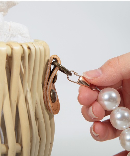 Julia Boutique(ジュリアブティック)の「パール付きかごバッグ/22174(かごバッグ・レディース・ベージュ・ONE)」の14枚目の写真