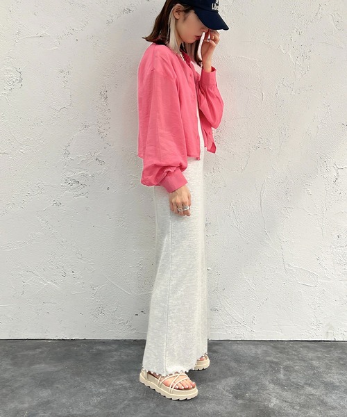 apres jour mignon（アプレジュールミニョン）の「ショート丈シアーシャツ【ZOZOTOWN限定アイテム】（シャツ/ブラウス・レディース・パープル/ブラック/オレンジ/オフホワイト/ピンク/ブラック系その他・フリー/X-LARGE）」の19枚目の写真