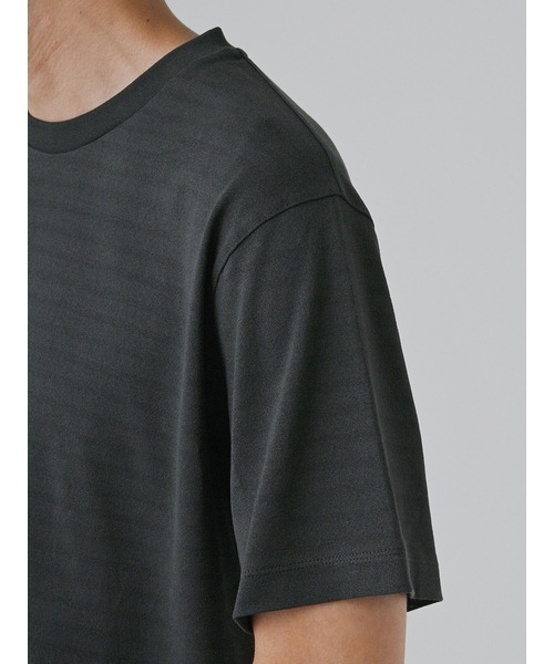 AOURE（アウール）の「和紙マイクロボーダーモックネックTシャツ（T