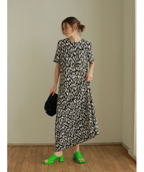 AMAIL（アマイル）の「Mode standard sandal（サンダル・レディース・ブラック/グリーン・S/L/M）」の3枚目の写真