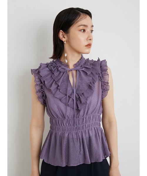 LILY BROWN（リリーブラウン）の「シャーリングプリーツフリルトップス