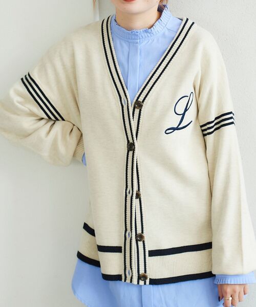 le.coeur blanc（ルクールブラン）の「配色ライン入りVネックカーディガン（カーディガン/ボレロ・レディース・アイボリー/カーキオリーブ・38）」の7枚目の写真