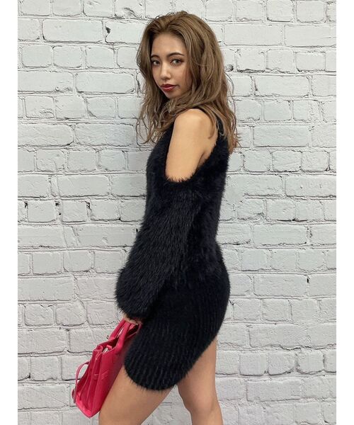 GYDA（ジェイダ）の「オープンショルダー シャギーニット