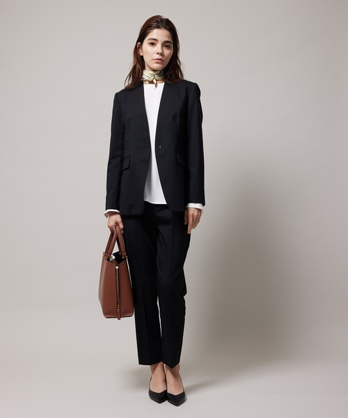 ROPE'（ロペ）の「ショルダータックとろみブラウス（シャツ/ブラウス・レディース・ブラック/ホワイト/ベージュ系その他・38）」の7枚目の写真