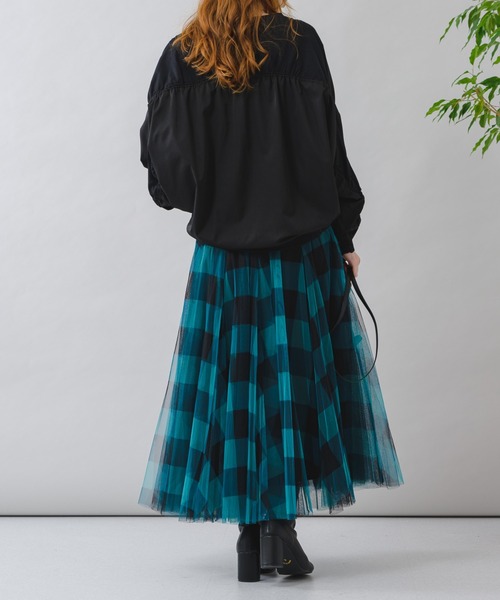 vingtrois（バントロア）の「vingtrois シャーリング切替カットプルオーバー（Tシャツ/カットソー・レディース・ブラック/グレイッシュベージュ/ホワイト・FREE）」の16枚目の写真