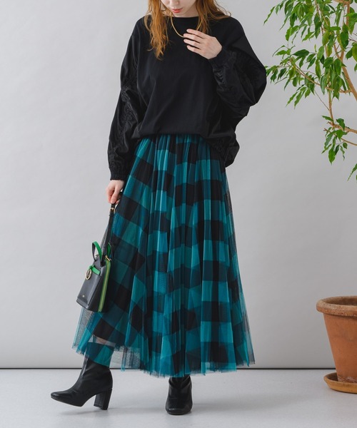 vingtrois（バントロア）の「vingtrois シャーリング切替カットプルオーバー（Tシャツ/カットソー・レディース・ブラック/グレイッシュベージュ/ホワイト・FREE）」の17枚目の写真