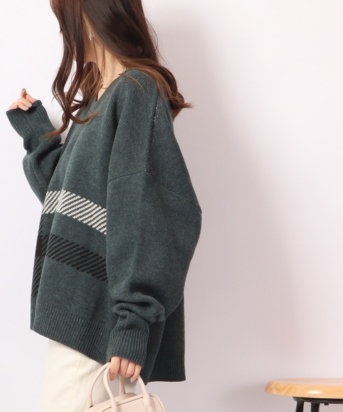 Bling Leads（ブリングリーズ）の「Bling Leads ５ＧＧＡＴニットチルデンVネック（ニット/セーター・レディース・ブラック/ベージュ/グリーン・FREE）」の15枚目の写真