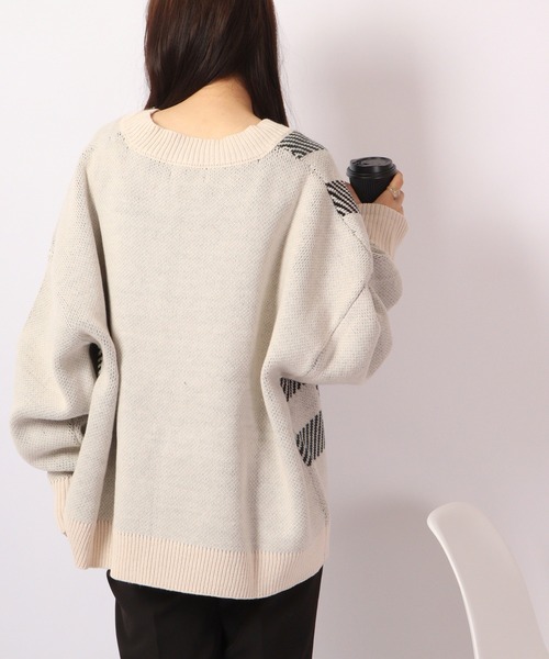 Bling Leads（ブリングリーズ）の「Bling Leads ５ＧＧＡＴニットチルデンVネック（ニット/セーター・レディース・ブラック/ベージュ/グリーン・FREE）」の11枚目の写真