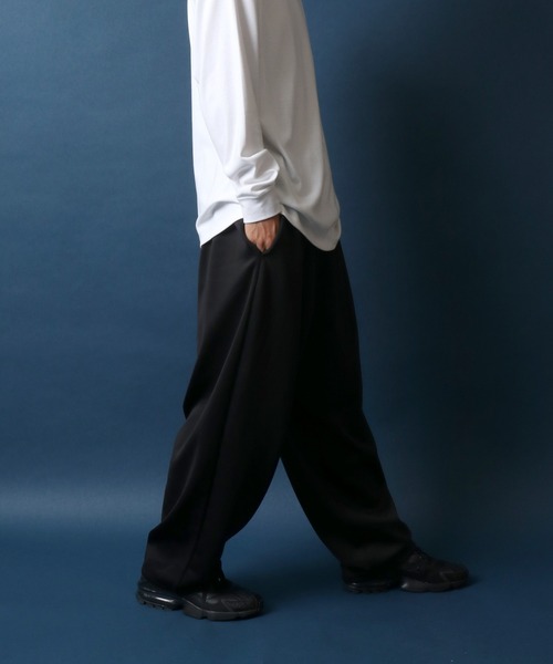ANPAS（アンパス）の「ANPAS Tuck Wide Balloon Track Pants/ANPAS 別注 タックワイドバルーントラックパンツ ジャージパンツ セットアップ対応（その他パンツ・メンズ・ブラック・LL/M/L）」の8枚目の写真