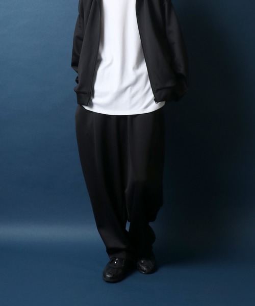 ANPAS（アンパス）の「ANPAS Tuck Wide Balloon Track Pants/ANPAS 別注 タックワイドバルーントラックパンツ ジャージパンツ セットアップ対応（その他パンツ・メンズ・ブラック・LL/M/L）」の10枚目の写真