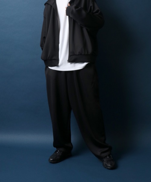 ANPAS（アンパス）の「ANPAS Tuck Wide Balloon Track Pants/ANPAS 別注 タックワイドバルーントラックパンツ ジャージパンツ セットアップ対応（その他パンツ・メンズ・ブラック・LL/M/L）」の9枚目の写真