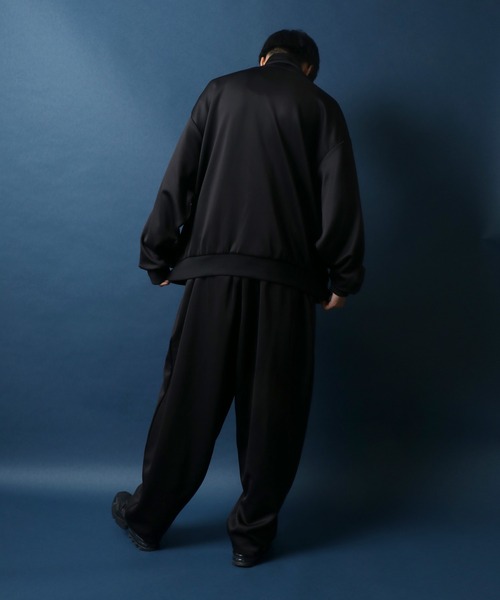 ANPAS（アンパス）の「ANPAS Tuck Wide Balloon Track Pants/ANPAS 別注 タックワイドバルーントラックパンツ ジャージパンツ セットアップ対応（その他パンツ・メンズ・ブラック・LL/M/L）」の17枚目の写真