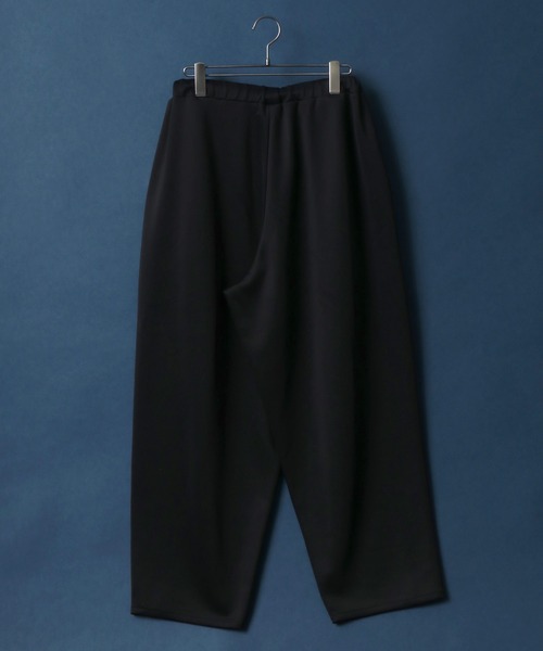 ANPAS（アンパス）の「ANPAS Tuck Wide Balloon Track Pants/ANPAS 別注 タックワイドバルーントラックパンツ ジャージパンツ セットアップ対応（その他パンツ・メンズ・ブラック・LL/M/L）」の19枚目の写真