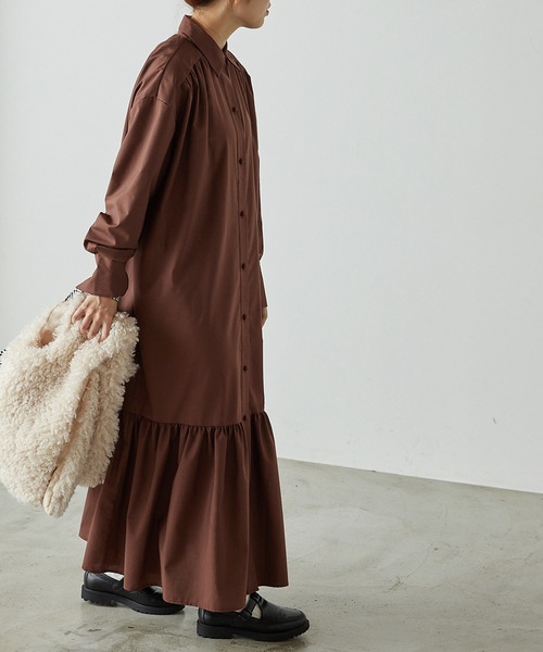 forksy.（フォルクシー）の「【forksy.】襟付き裾ティアード切り替えワンピース（シャツワンピース・レディース・ブラウン/チャコールグレー・FREE）」の21枚目の写真