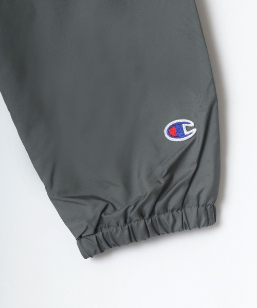 Champion(チャンピオン)の「Champion/チャンピオン COACH JACKET/コーチジャケット(ナイロンジャケット・メンズ・ダークグレー/オリーブ/ブラック/ネイビー・M/L/XL)」の11枚目の写真