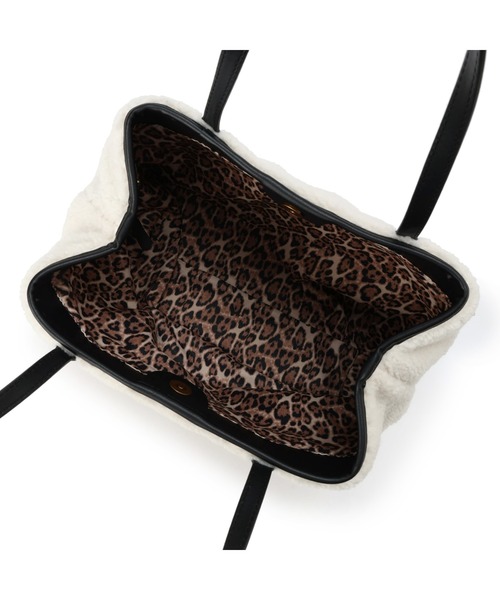 Guess（ゲス）の「VIKKY Tote（トートバッグ・レディース・ナチュラル・ONE SIZE）」の8枚目の写真