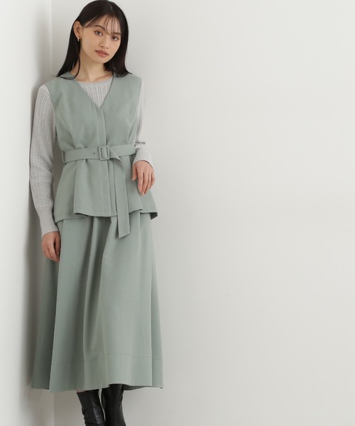 NATURAL BEAUTY BASIC(ナチュラルビューティーベーシック)の「ペプラムベストセットアップ(ワンピース・レディース・ライトグリーン/ネイビー/ベージュ・SMALL/MEDIUM)」の19枚目の写真