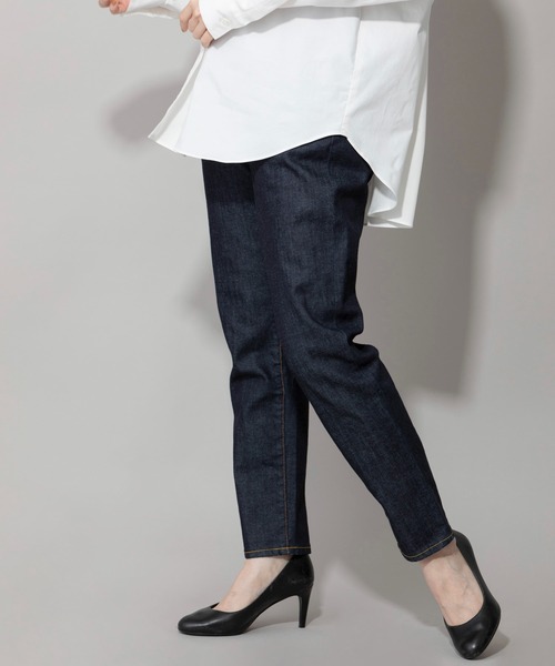 Munich（ミューニック）の「10.5ozウォッシュスラブデニムテーパードスラウチパンツ（デニムパンツ・レディース・インディゴブルー・XXS/XS/S/M）」の9枚目の写真