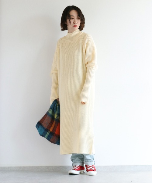 cepo(セポ)の「袖キリカエ ハイネックニットワンピース(ワンピース・レディース・オフホワイト/ブラック/グレー・FREE)」の17枚目の写真