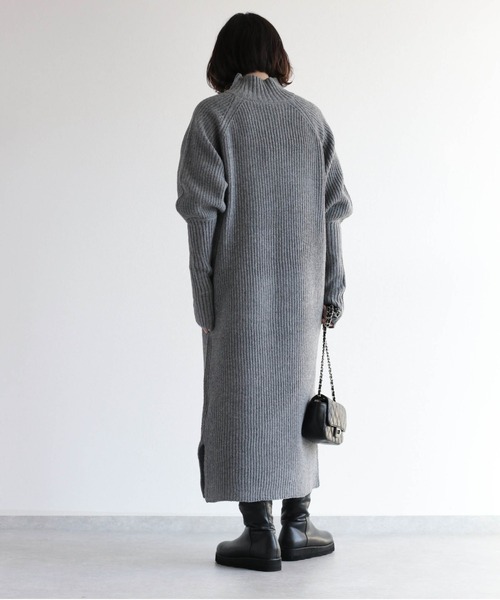 cepo(セポ)の「袖キリカエ ハイネックニットワンピース(ワンピース・レディース・オフホワイト/ブラック/グレー・FREE)」の5枚目の写真