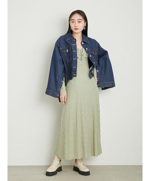 LILY BROWN（リリーブラウン）の「ラッフルフリルストレッチ