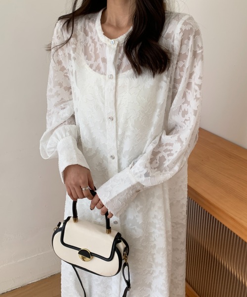 ABITOKYO(アビトーキョー)の「シアージャガードマキシ丈シャツワンピース(ワンピース・レディース・ホワイト/ブラック・FREE)」の4枚目の写真