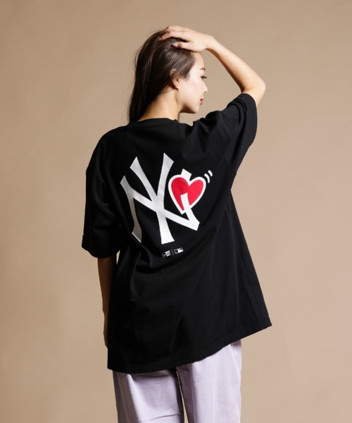 NEW ERA(ニューエラ)の「【ムラサキスポーツ別注】NEW ERA/ニューエラ ビッグシルエット/オーバーサイズ/バックプリントTシャツ 13732623/13732624(Tシャツ/カットソー・レディース・ホワイト/ブラック・XL/XXL)」の11枚目の写真