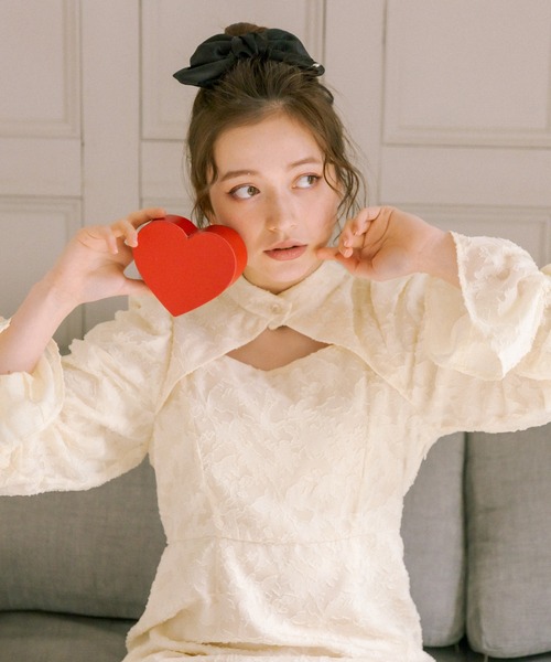 OLIVE des OLIVE（オリーブデオリーブ）の「ミニパワショルワンピース（ワンピース・レディース・ベージュ/アイボリー・FREE）」の15枚目の写真