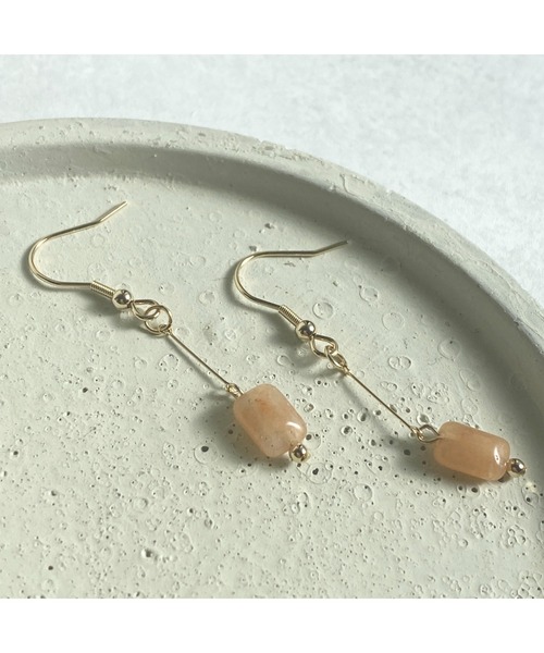 tone(トーン)の「【-lensa-】ガラスビーズでシンプルピアス(MA)(ピアス(両耳用)・レディース・ゴールド・FREE)」の2枚目の写真