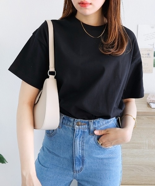 andme(アンドミー)の「コットンクルーネック半袖Tシャツ(Tシャツ/カットソー・レディース・オフホワイト/チャコールグレー/ブラック/ベージュ/オートミール/ブルー系その他・S/M)」の3枚目の写真