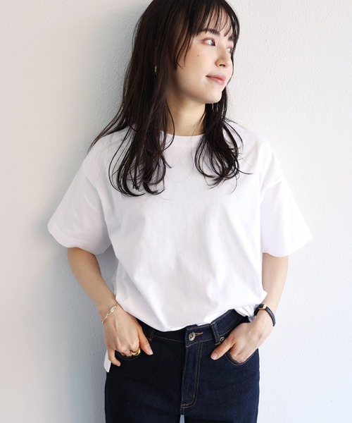 andme(アンドミー)の「コットンクルーネック半袖Tシャツ(Tシャツ/カットソー・レディース・オフホワイト/チャコールグレー/ブラック/ベージュ/オートミール/ブルー系その他・S/M)」の10枚目の写真
