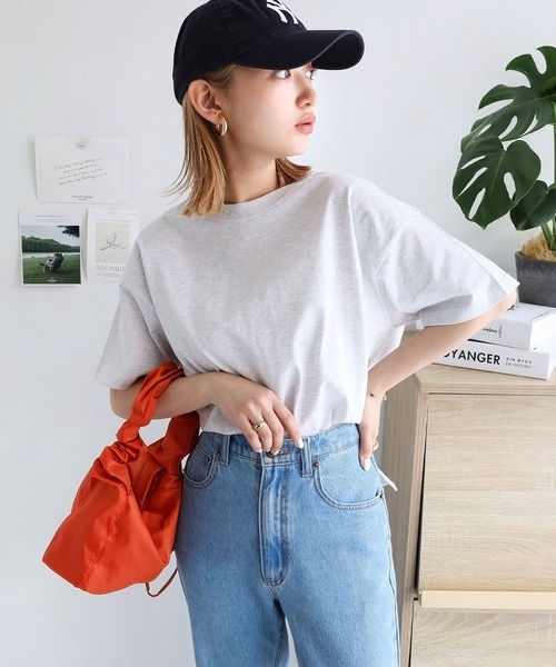andme(アンドミー)の「コットンクルーネック半袖Tシャツ(Tシャツ/カットソー・レディース・オフホワイト/チャコールグレー/ブラック/ベージュ/オートミール/ブルー系その他・S/M)」の15枚目の写真