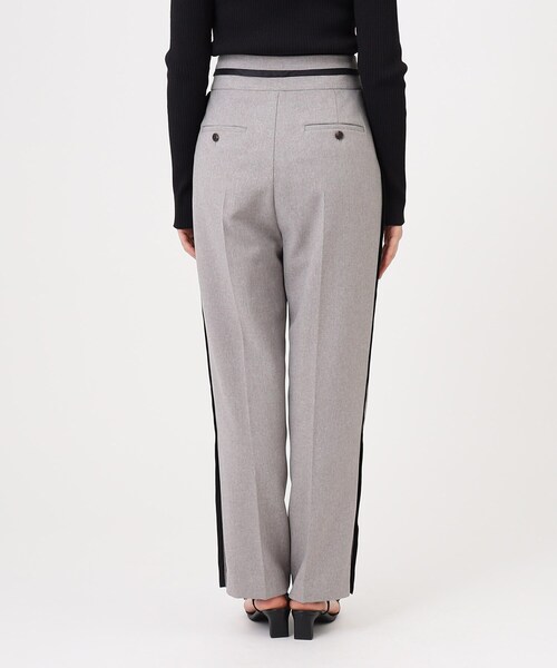 GALLEST（ギャレスト）の「サイドライン ストレートパンツ