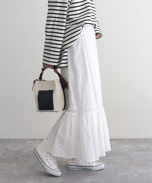 fredy emue（フレディエミュ）の「【fredy emue/フレディエミュ】コットンレースティアードスカート（スカート・レディース・ブラック/レッド/オフホワイト・36/38）」の2枚目の写真