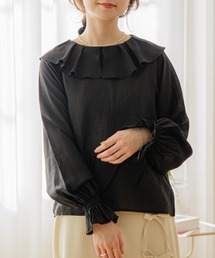 ラッフルドカラーブラウス