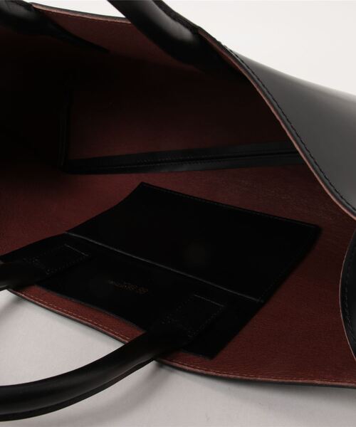 Courtney Orla(コートニーオーラ)の「【Courtney Orla/コートニーオーラ】SLOPE WIDE TOTE s/トートバッグ(トートバッグ・レディース・ブラック/ネイビー・FREE)」の3枚目の写真