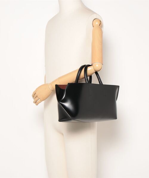 Courtney Orla(コートニーオーラ)の「【Courtney Orla/コートニーオーラ】SLOPE WIDE TOTE s/トートバッグ(トートバッグ・レディース・ブラック/ネイビー・FREE)」の5枚目の写真