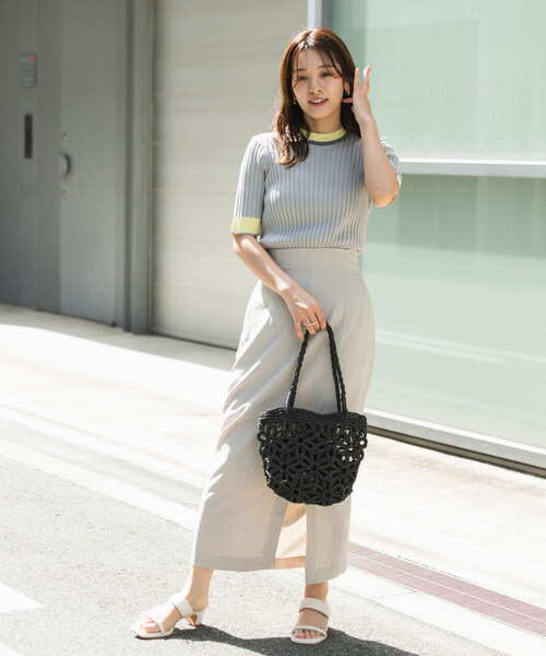 SENSE OF PLACE by URBAN RESEARCH（センスオブプレイスバイアーバンリサーチ）の「バイカラーコンパクトセーター(5分袖)（ニット/セーター・レディース・ブラック/アイボリー/オリーブ/ライトブルー/ライトグレー/オフホワイト・ONE）」の9枚目の写真