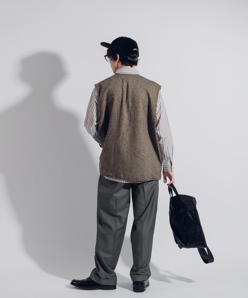 MUHET(ミュエータ)の「フィッシングベスト(ベスト・レディース・ベージュ/その他/チャコールグレー・X-LARGE/MEDIUM)」の18枚目の写真
